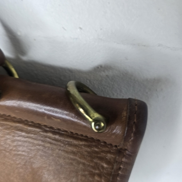 Vintage 90's Coach British Tan Leather Willis Bag \ Missing Shoulder Strap - Picture 4 of 16